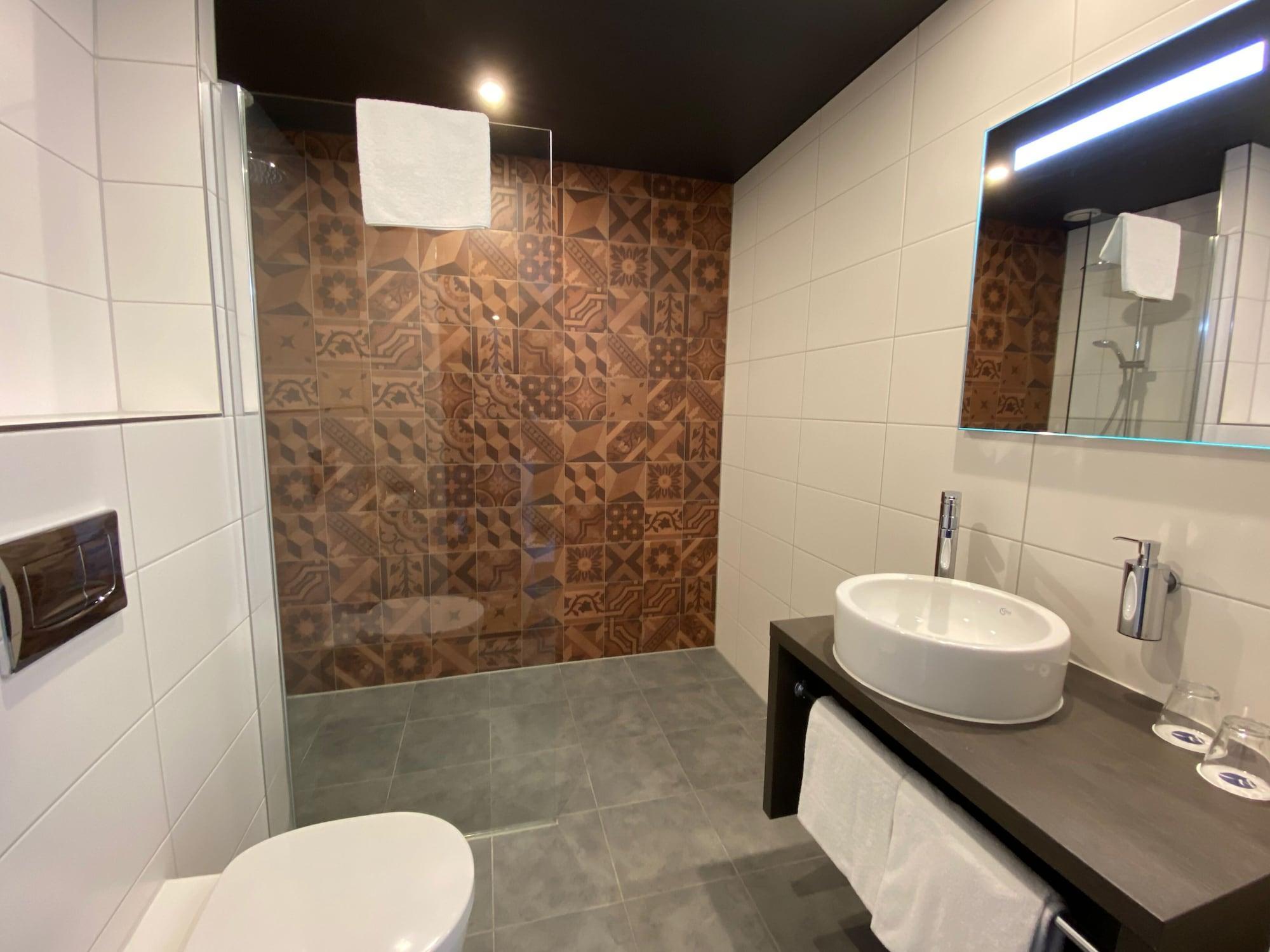 Fletcher Hotel-Restaurant Byzoo Έμεν Εξωτερικό φωτογραφία